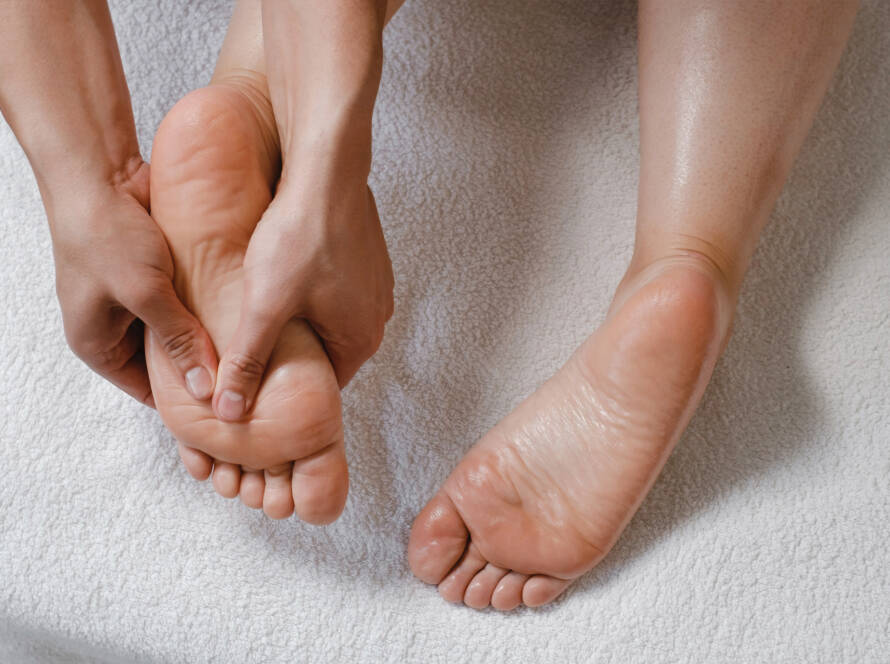 massaggio plantare, Accademia Massaggio e Benessere, Formazione specialistica in Massaggio, Genova